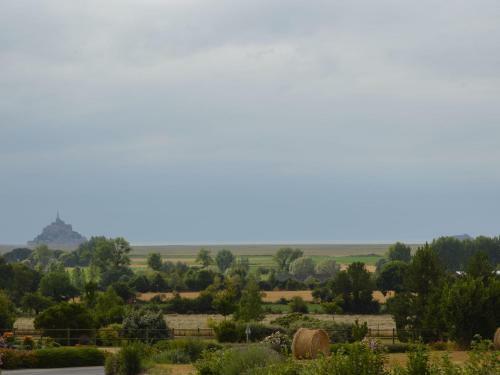 Lodge Holiday Home La Riviere Montgothier