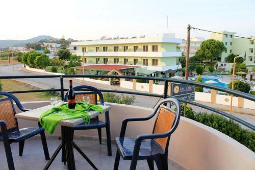 Aparthotel John Mary
