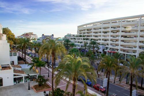 Apartamento Jardines Banus Apt