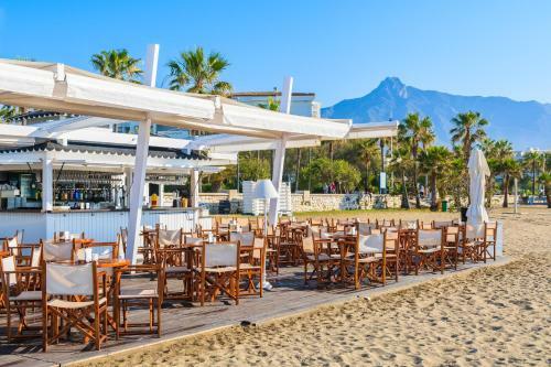 Apartamento Playas Del Duque - Puerto Ban�s - Marbella