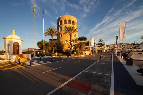 Marbella Banus Suites - Ceibo Centro Plaza Ban�s Suite Apartment