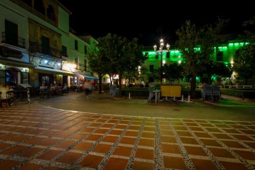 Marbella Banus Suites - Ceibo Centro Plaza Ban�s Suite Apartment