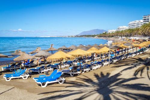 Marbella Banus Suites - Ceibo Centro Plaza Ban�s Suite Apartment