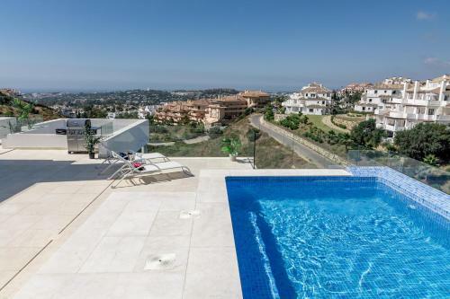 Apartamento Lmr1- Modern Penthouse, Private Pool, Families Only