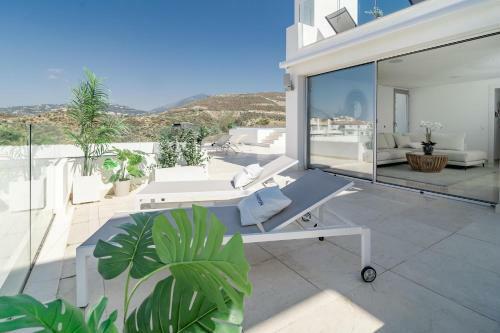 Apartamento Lmr1- Modern Penthouse, Private Pool, Families Only