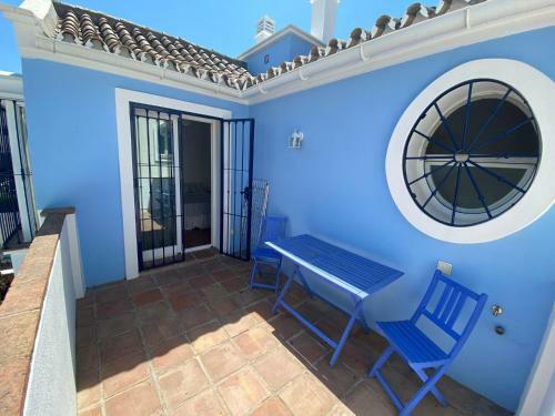 Apartamento Charming 1 Bedroom Suite With Shared Kitchen Next To Puerto Banus
