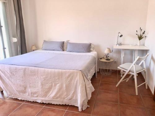 Apartamento Charming 1 Bedroom Suite With Shared Kitchen Next To Puerto Banus