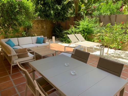Apartamento Marbella Playa Residencial Con Piscina