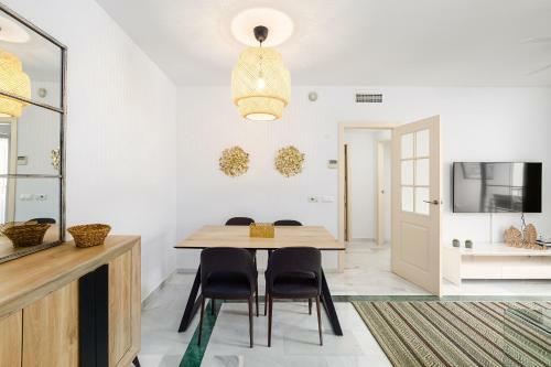 Apartamento Marbella Playa Residencial Con Piscina