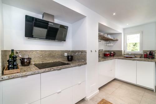 Vacation Marbella I Villa Jazmines, 4bdr, Private Pool & Bbq