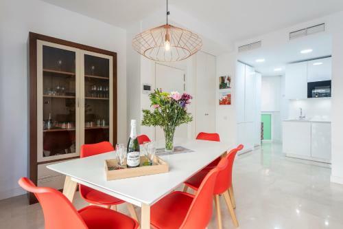 Modern Apartment Next The Beach