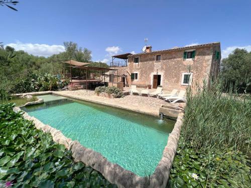 Son Vell. Mallorca. Casa Amb Piscina Ecol�gica.