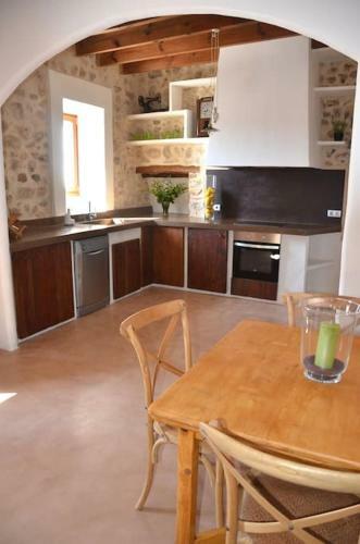 Son Vell. Mallorca. Casa Amb Piscina Ecol�gica.