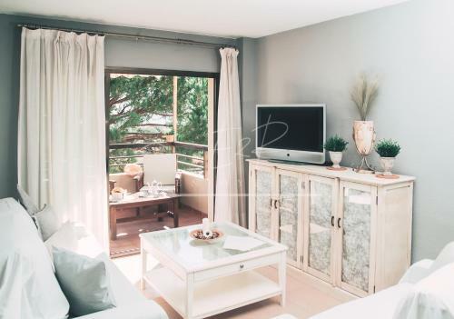 Enjoy2rent Bah�ablanca Apartamento En Marbella
