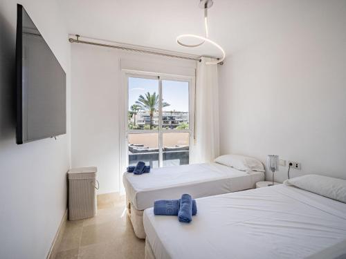 Apartment Lorcrimar By Interhome