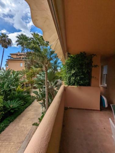 Marbella - Playa Alicate 2br Holiday Apartment