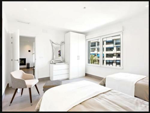 Puerto Banus Luxury Apartment Located In Harbor