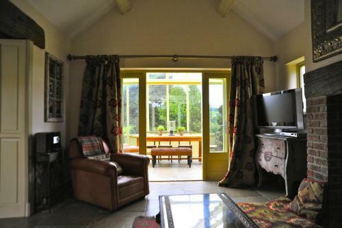 Huckleberry Cottage
