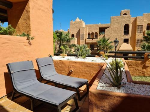 Superb 2-bed Apartment In Duquesa