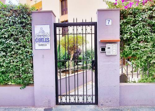 Apartamento Cibeles 904. Moderm Studio With Sea Views In Marbella Centre.