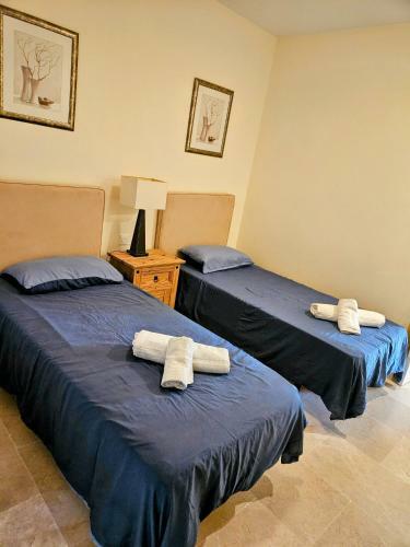 Apartamento Duquesa 2 Bed With Sea And Golf Views And 5 Pools