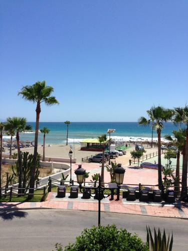 Apartamento Duquesa 2 Bed With Sea And Golf Views And 5 Pools