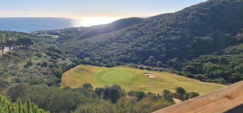 Apartamento Duquesa 2 Bed With Sea And Golf Views And 5 Pools