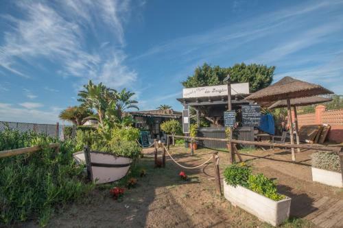 Apartamento 2 Bedroom Front Line Beach Flat In Costabella, Marbella, Marbella