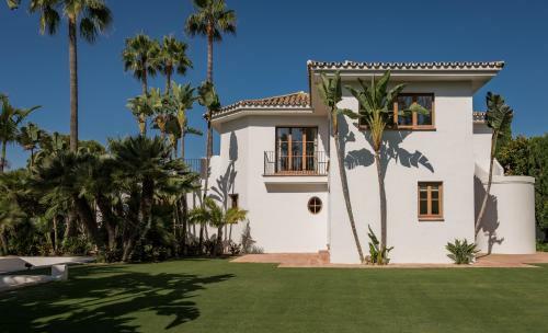 Lvone, Villa In Los Verdiales, Golden Mile