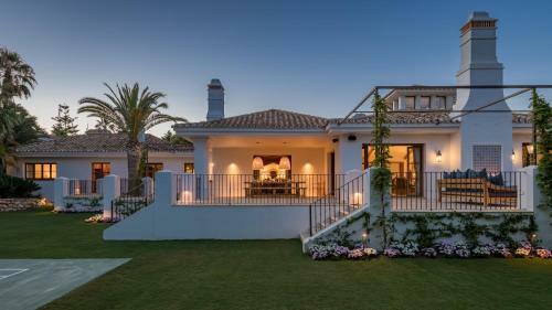 Lvone, Villa In Los Verdiales, Golden Mile