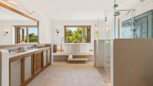 Lvone, Villa In Los Verdiales, Golden Mile