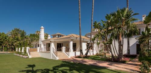 Lvone, Villa In Los Verdiales, Golden Mile