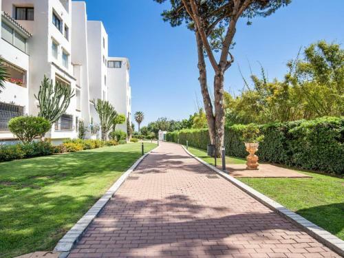 Amplio Y Luminoso Apartamento En 1 L�nea Playa