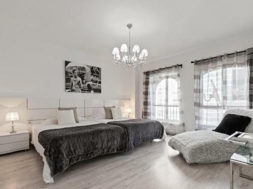 Amplio Y Luminoso Apartamento En 1 L�nea Playa