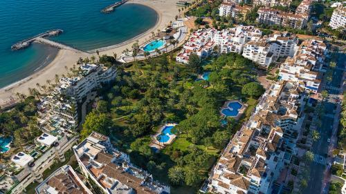 Amplio Y Luminoso Apartamento En 1 L�nea Playa