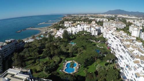 Amplio Y Luminoso Apartamento En 1 L�nea Playa
