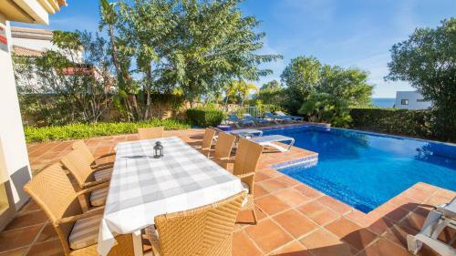 Villa Marmol 162
