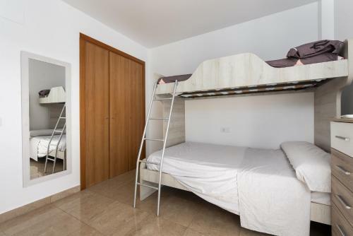 Apartamento Atico Duplex Con Terraza