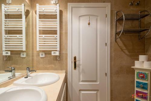 Apartamento Marina De La Duquesa