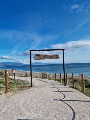 Detached Villa With Private Heated Infinity Pool Close To Port And Beach