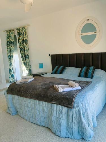 Detached Villa With Private Heated Infinity Pool Close To Port And Beach
