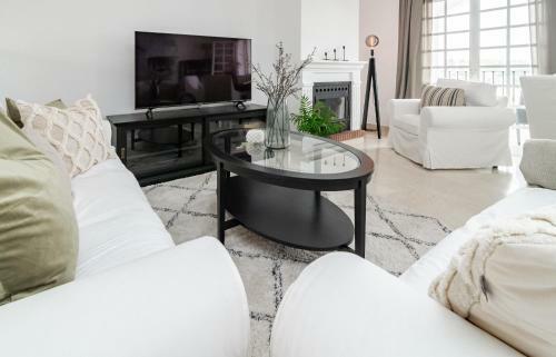 Ap128- Casa Aloha Pueblo By Roomservices