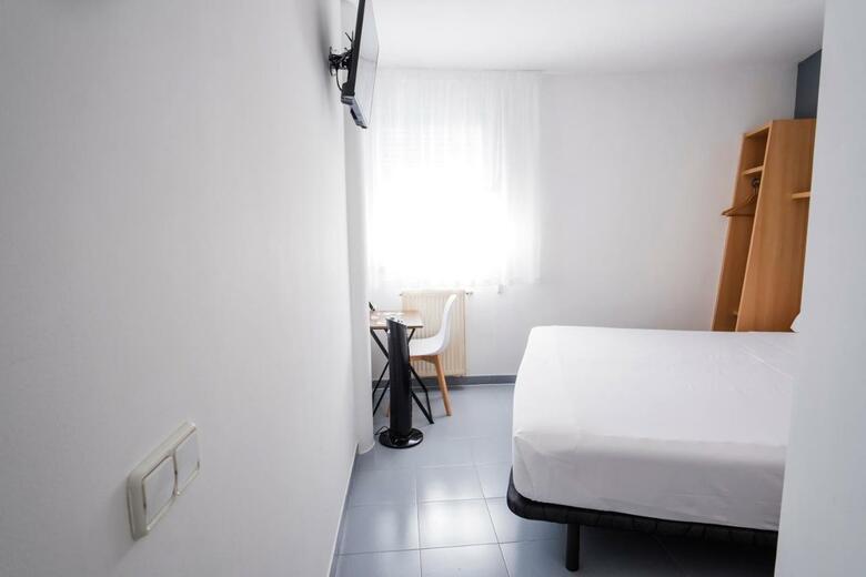 Hostal Alda Egues Rooms