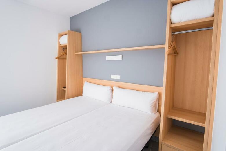 Hostal Alda Egues Rooms
