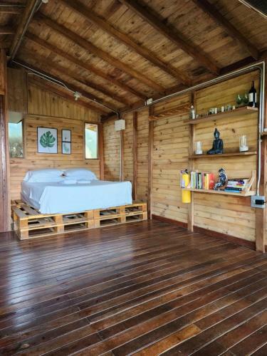 Caba�a En Medio Del Bosque Con Jacuzzi - Santa Elena