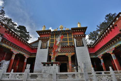 Hotel Banyan Tree Ringha