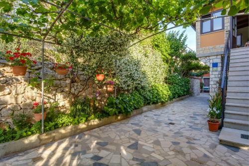 Apartments Beba