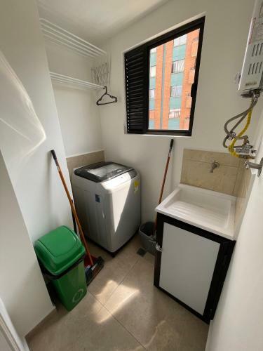 Apartamento Medell�n Laureles Aire Acondicionado