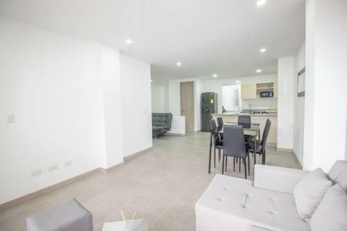 Apartamento Laureles �xito 2 Alcobas Piso 2 Balc�n