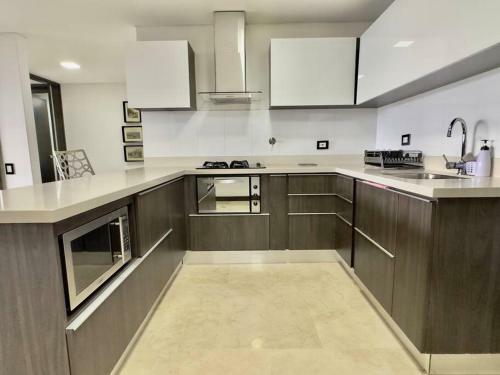 Apartamento 201 Huge Terrace And Beautiful View In El Poblado